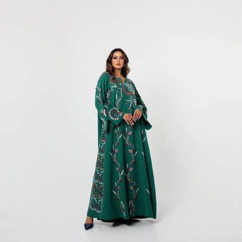 دراعة كويتية فخمة بتطريز يدوي على كريب إيطالي - أناقة باللون الأخضر - tahaniboutique