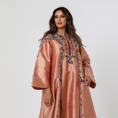 دراعة فاخرة مشغولة يدوياً بالريسم والخرز | شانتون إيطالي عالي الجودة - tahaniboutique