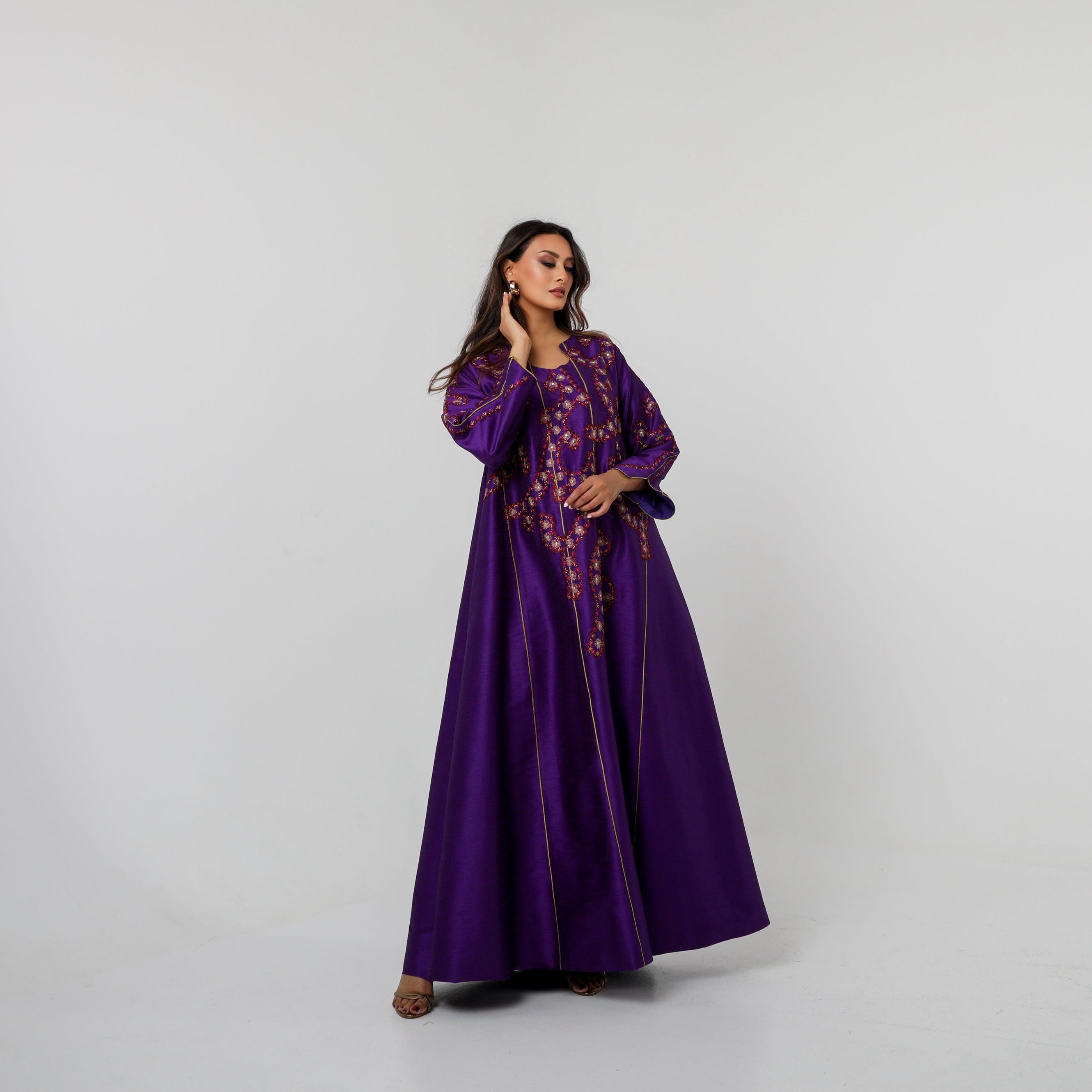 دراعة كويتية فاخرة جداً - بتطريز الريسم | قماش شانتون إيطالي - tahaniboutique
