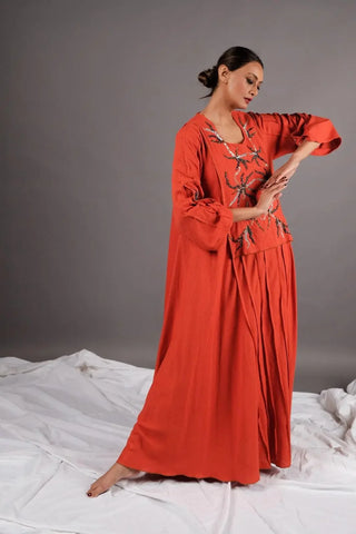 A luxurious, colorful Daraa made of light and cool linen cotton 