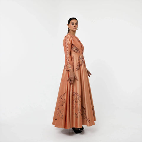 Women's dress-cut suit in Italian shantung