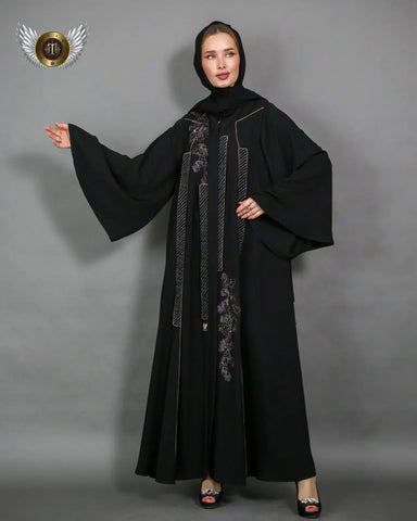 عباية مع ملفع سادة