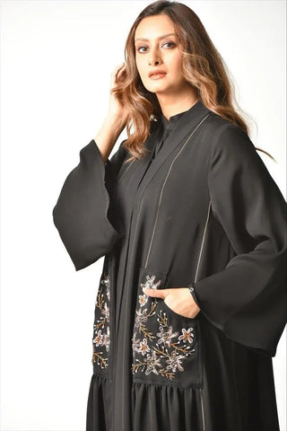 Practical design abaya with colorful pocket 