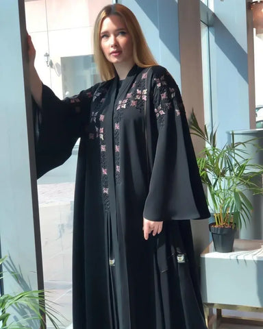 Occasion abaya with wide sleeves 