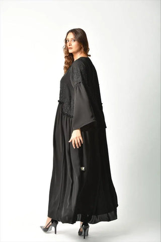 Formal abaya with lace and sequins 