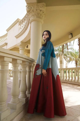 A luxurious, handcrafted shield with distinctive cuts Shanton fabric