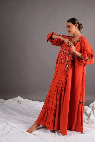 A luxurious, colorful Daraa made of light and cool linen cotton 