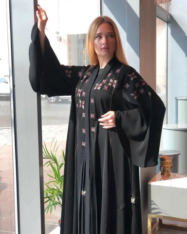 Occasion abaya with wide sleeves 