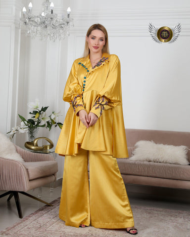 طقم نسائي قطعتين كريب حرير - tahaniboutique