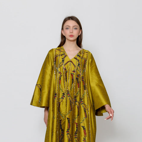 دراعة فخمة بقصات وبريم مميزة - مشغولة يدوياً | شانتون عالي الجودة - tahaniboutique