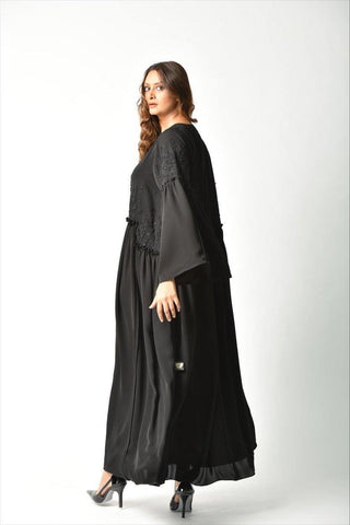عباية رسمية دانتيل ونمنم - tahaniboutique
