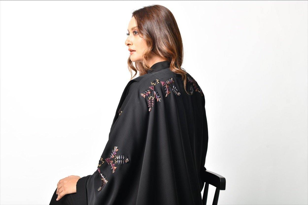 عباية رسمية حبكة البرسم - tahaniboutique