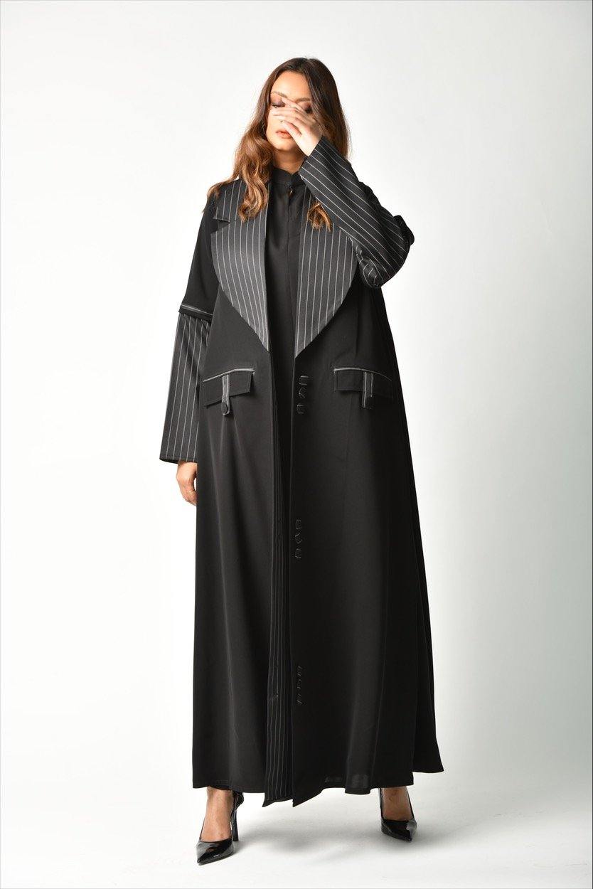 عباية بليزر بتقليم أمامي من تهاني بوتيك - tahaniboutique