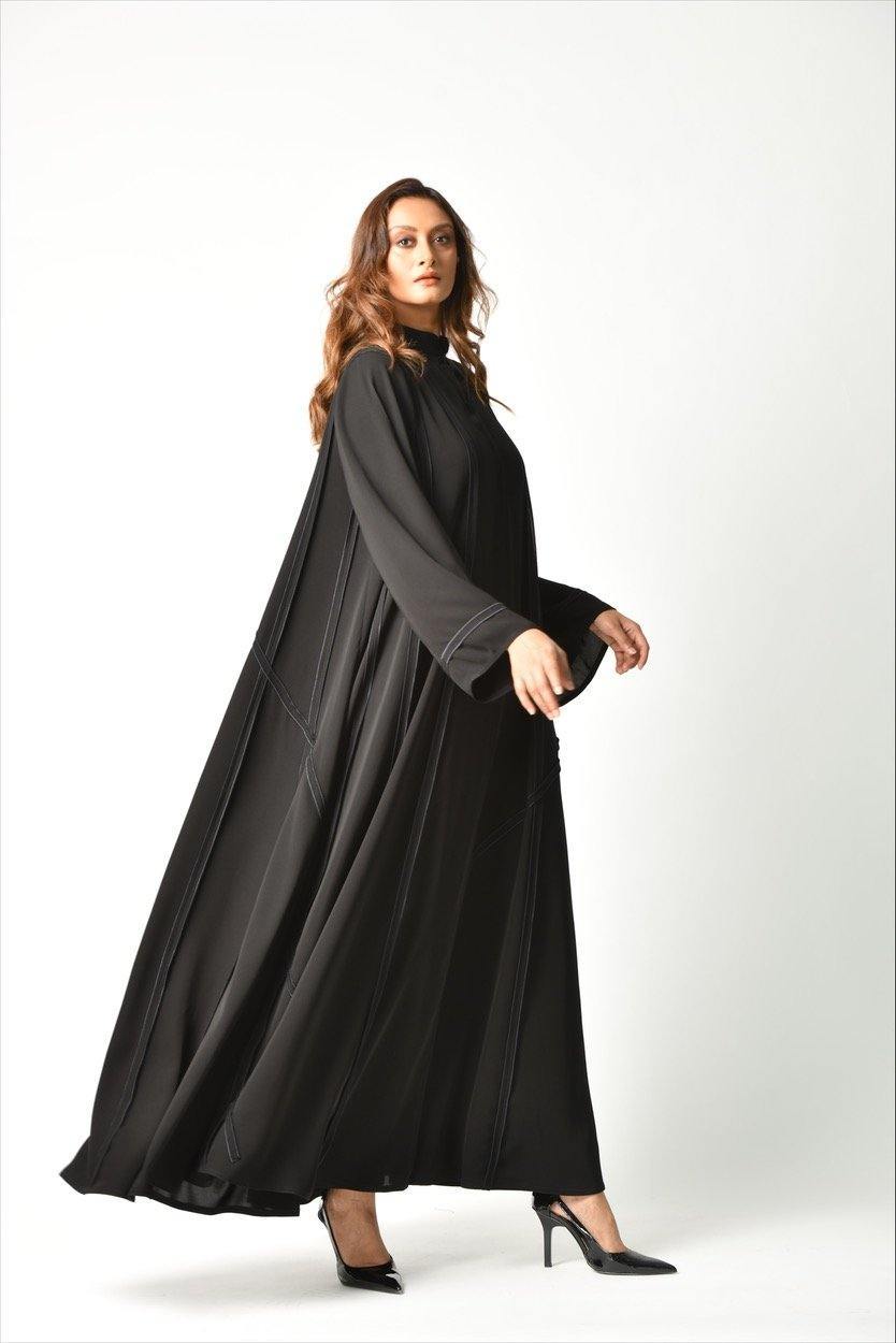 عباية بريم كحلي بقصات عملية من تهاني بوتيك - tahaniboutique