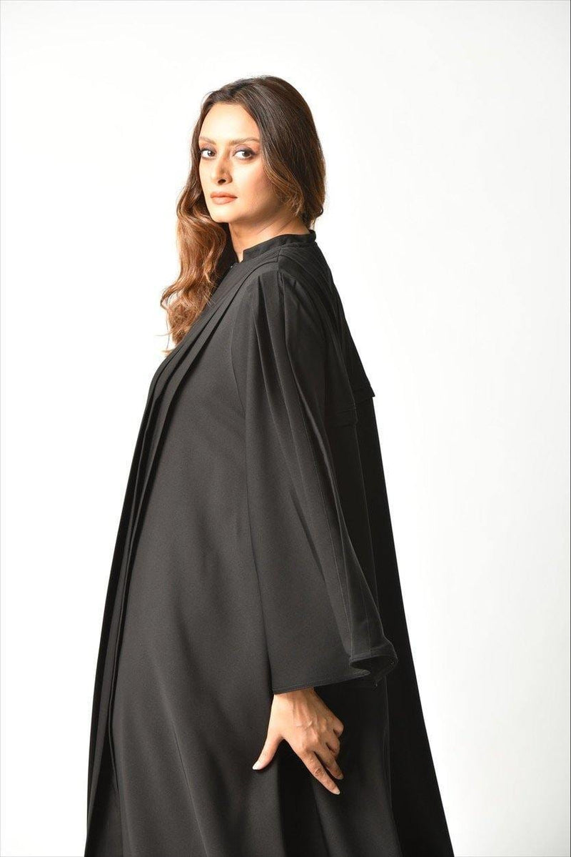عباية رسمية مغلقة وعصرية من تهاني بوتيك - tahaniboutique