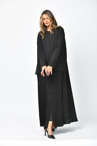 عباية سادة دبل كلوش بكسرات كلاسيكية من تهاني بوتيك - tahaniboutique