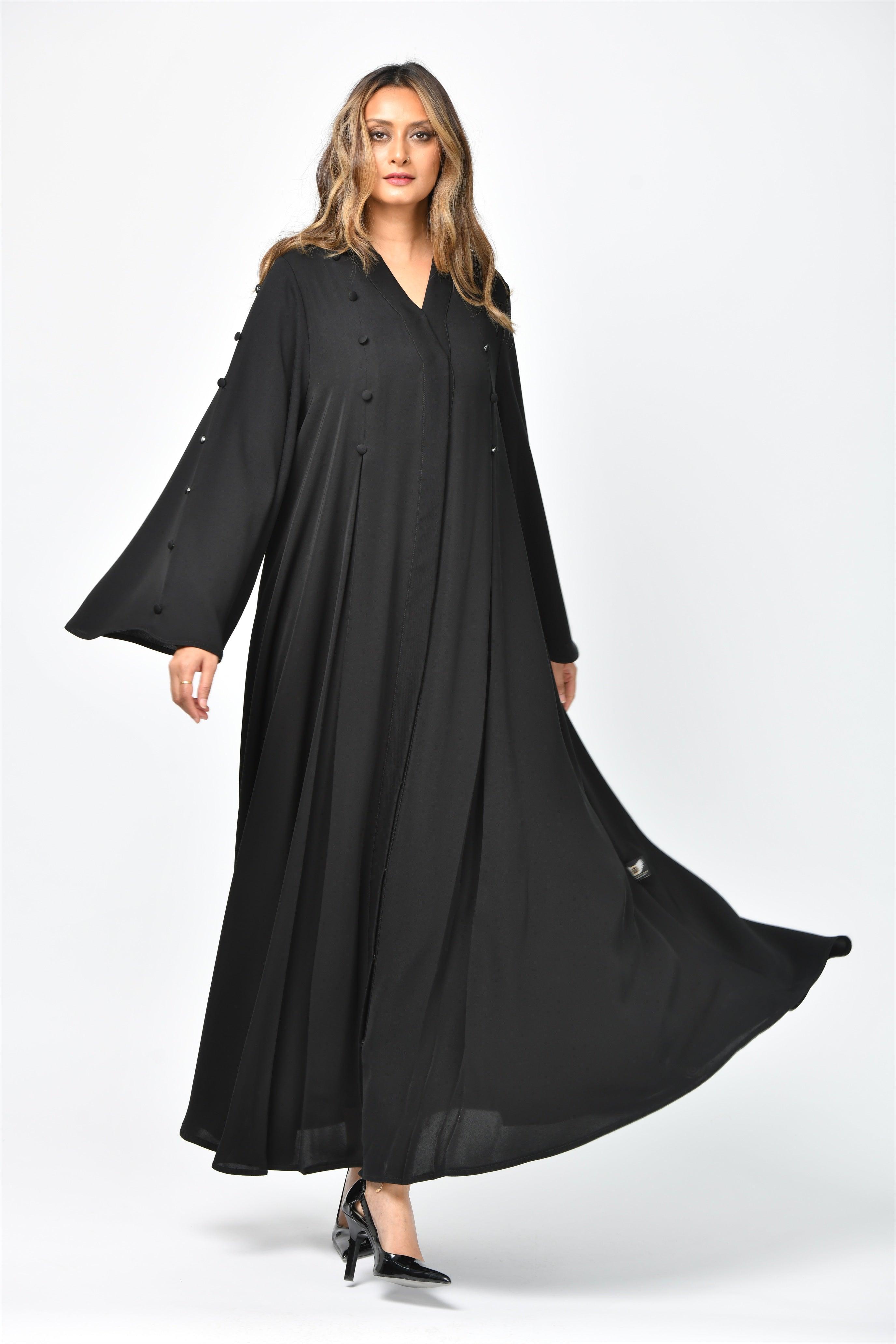 عباية سادة كريب تربل كلوش بتصميم أنيق - tahaniboutique