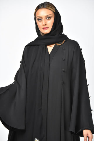عباية سادة كريب تربل كلوش بتصميم أنيق - tahaniboutique