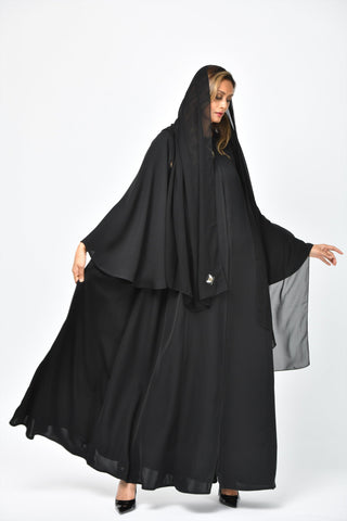 عباية دبل كلوش سادة بقصات طولية من تهاني بوتيك - tahaniboutique