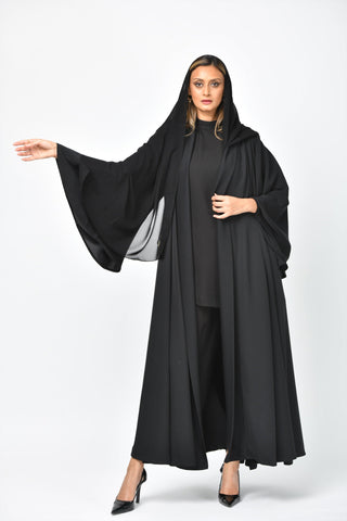 عباية تربل كلوش سادة مفتوحة بالكامل من تهاني بوتيك - tahaniboutique