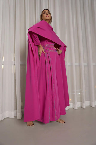 طقم نسائي جيمسوت مع شال - طقم كريب يدوي الصنع - tahaniboutique