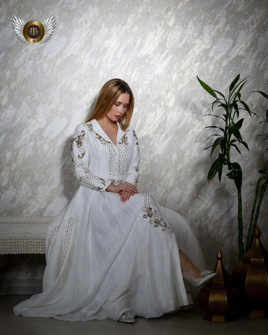 فستان سهرة فخم بقصة خصر - لينن سلك مبطن مزين باللؤلؤ - tahaniboutique
