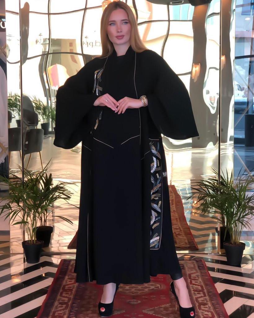 عباية مناسبات كسرات مخفية - tahaniboutique