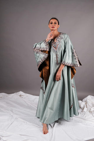 دراعة فخمة جدا تربل كلوش - tahaniboutique