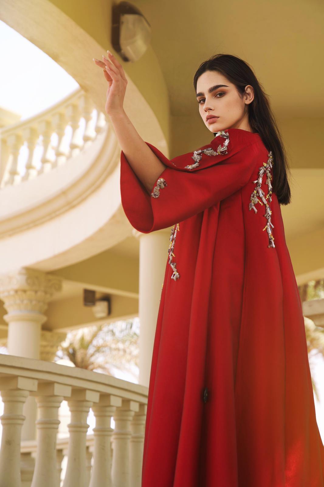 دراعة حمراء كرستال ونمنم - tahaniboutique