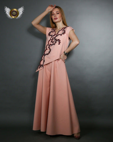 طقم جيمسوت نسائي من كريب - تصميم يدوي فاخر - tahaniboutique