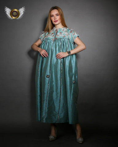 فستان فخم من شانتون - تصميم يدوي مع قصات مميزة - tahaniboutique