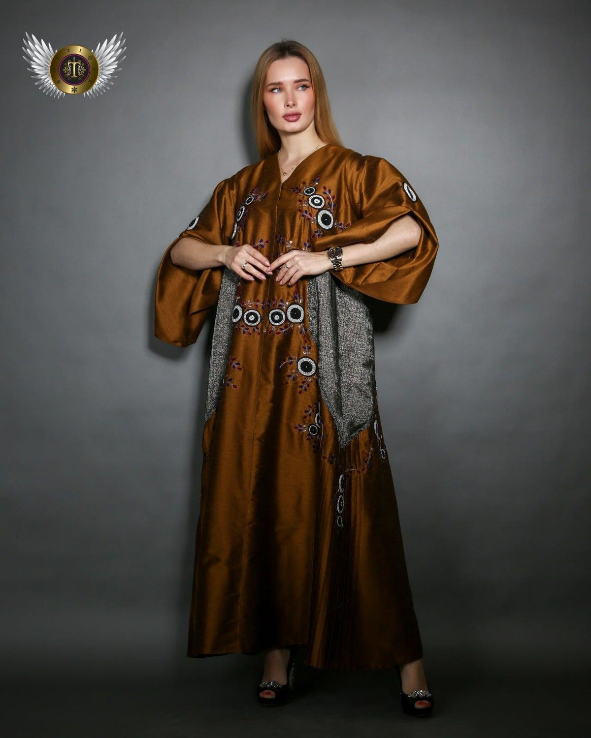 دراعة شانتون مع شاش خفيف - tahaniboutique