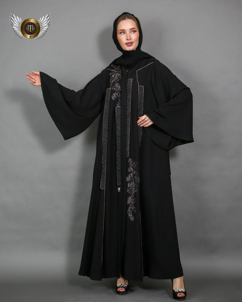 عباية مع ملفع سادة