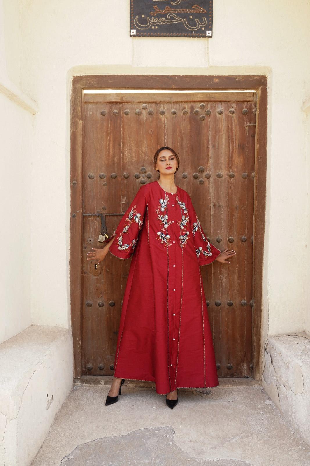 دراعة فخمة من الشانتون مع شك يدوي وبريم ترتر - tahaniboutique