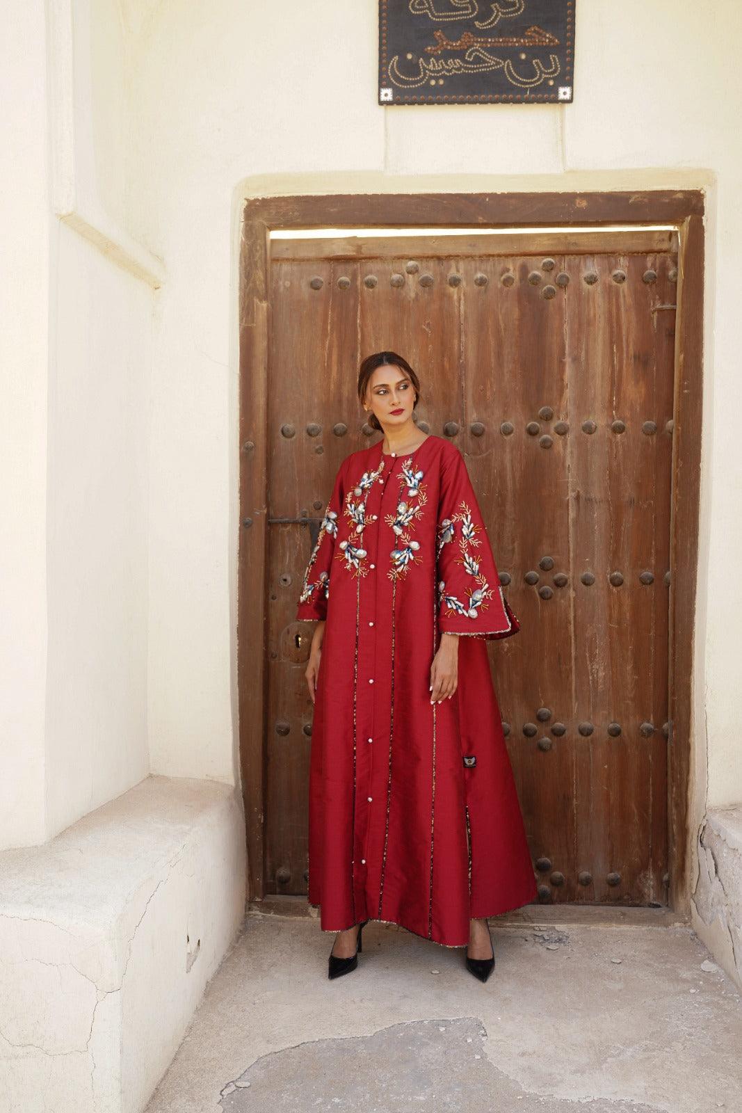 دراعة فخمة من الشانتون مع شك يدوي وبريم ترتر - tahaniboutique